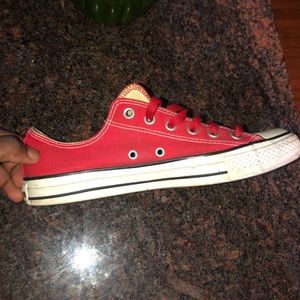 Chuck Taylor Converse